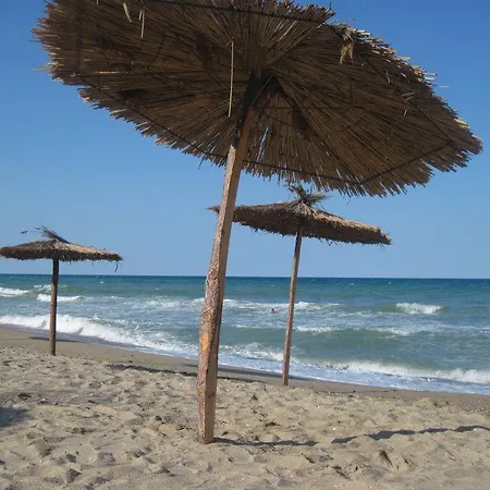 Elit Village Holiday park *